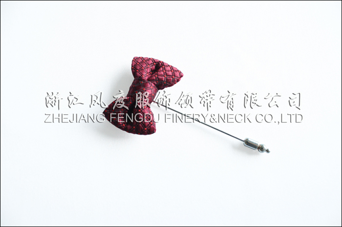 東風(fēng)汽車(chē) 滌絲胸針